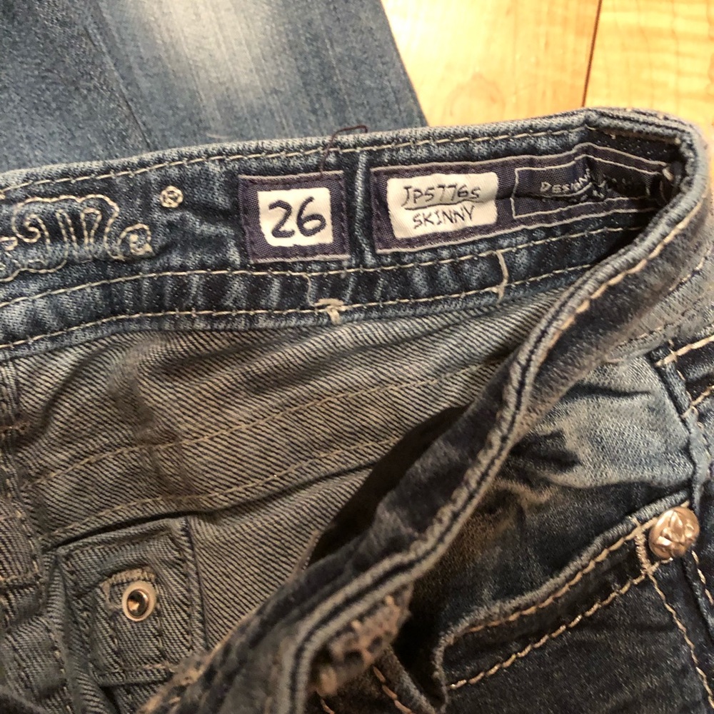 Miss Me Jeans - Picture 3 of 3